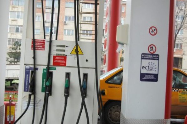 Un şofer de TIR e bun de plată: a distrus pompa unei staţii peco